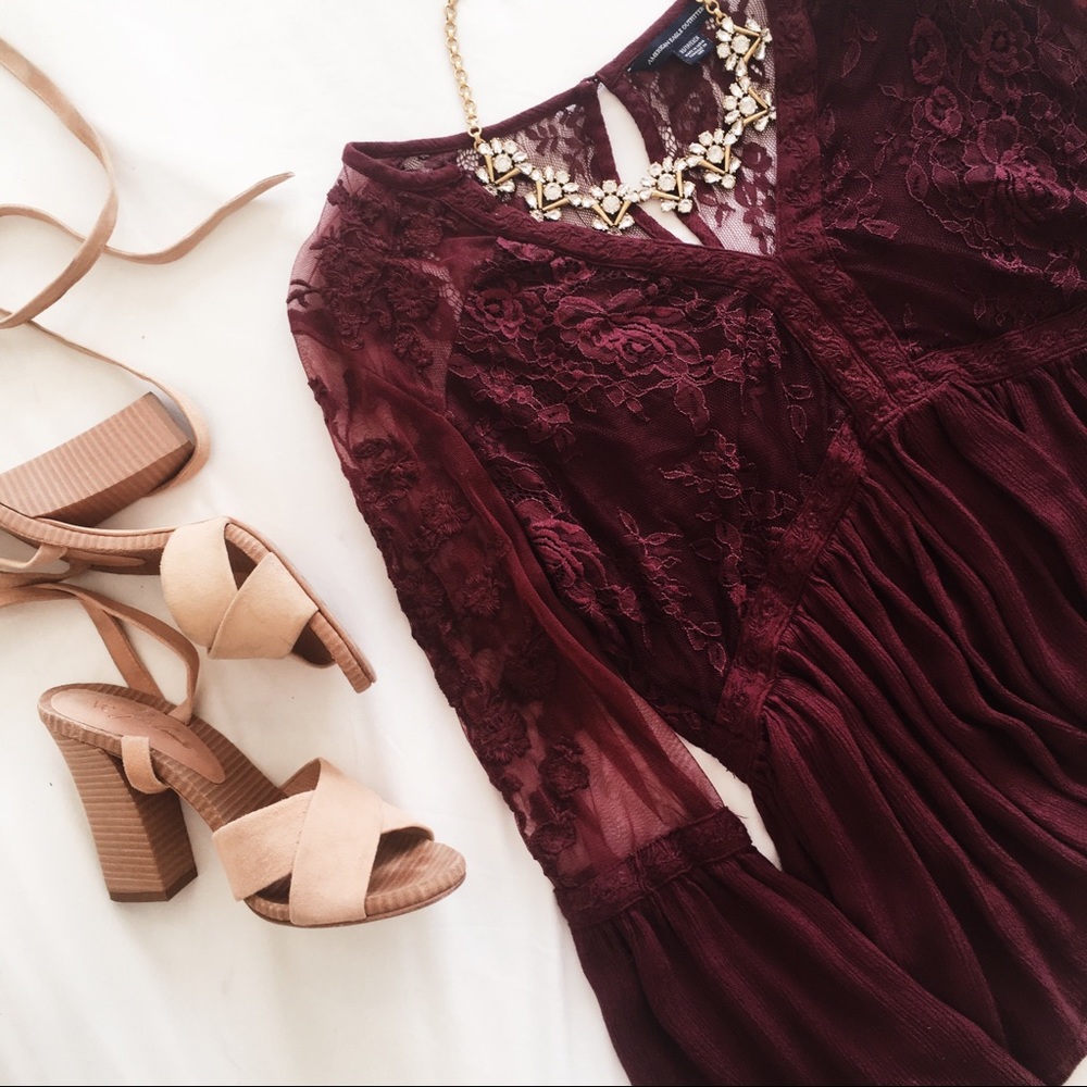 AE • Embroidered Bell Sleeve Top